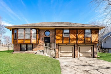 11433 N Highland Ave Kansas City, MO 64155